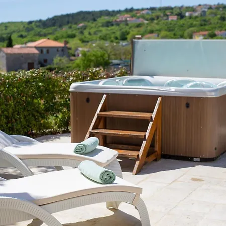 House Mare Villa