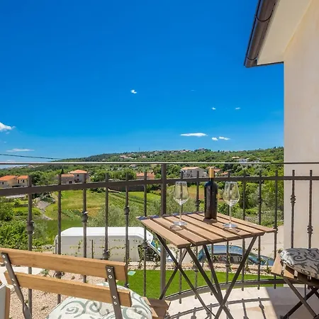 House Mare * Vrh (Krk)