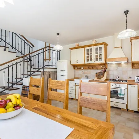 Villa House Mare Vrh (Krk)